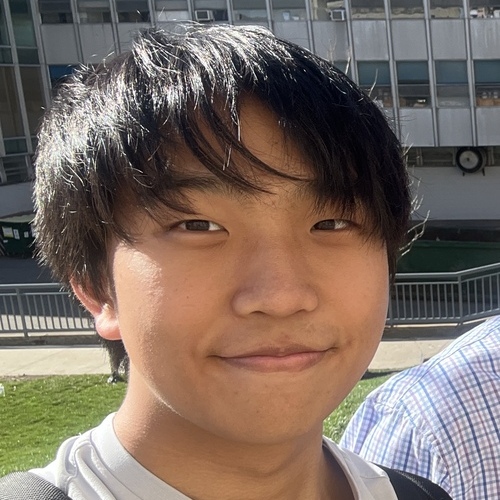 Photo of Lucas Yi