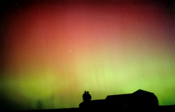 Wagman observatory under aurora (2)