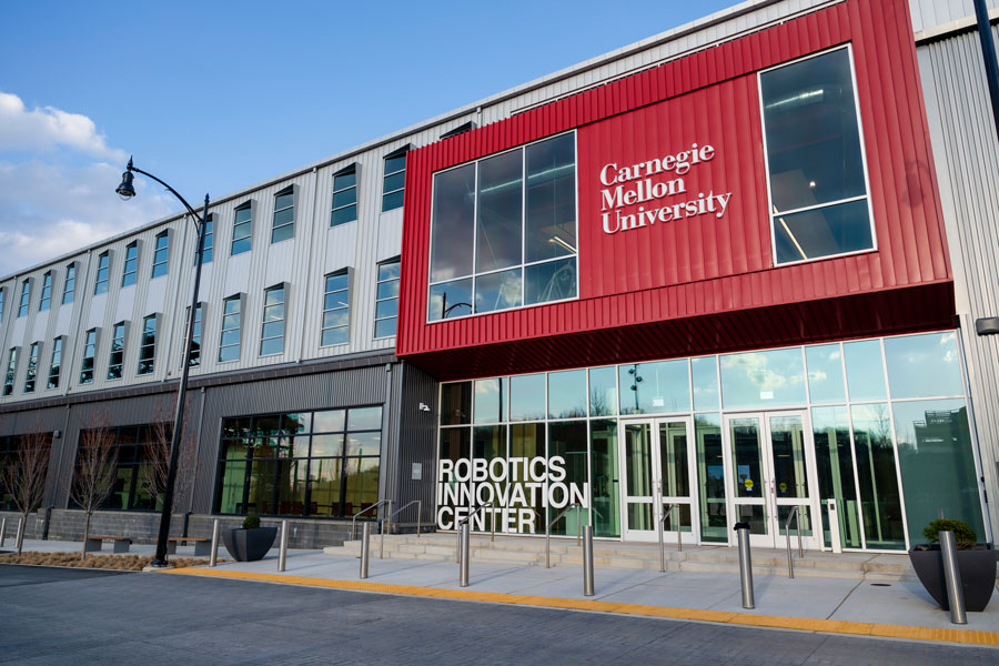  Outdoor shot of the Robotics Innovation Center.
