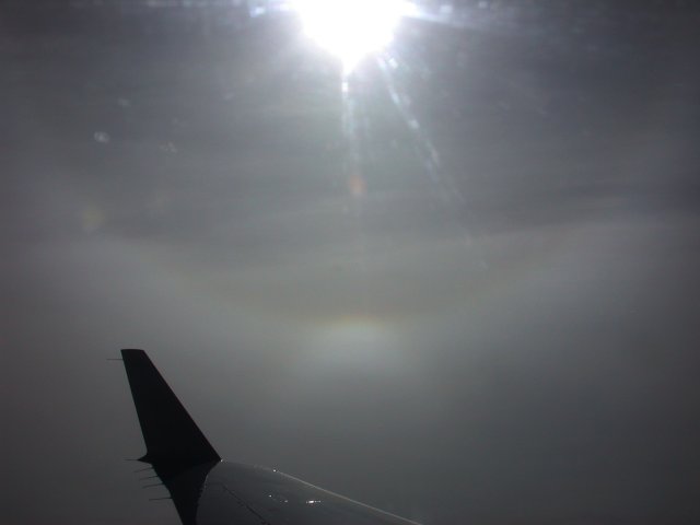 lower tangent arc and 22 degree halo, 2004/11/20